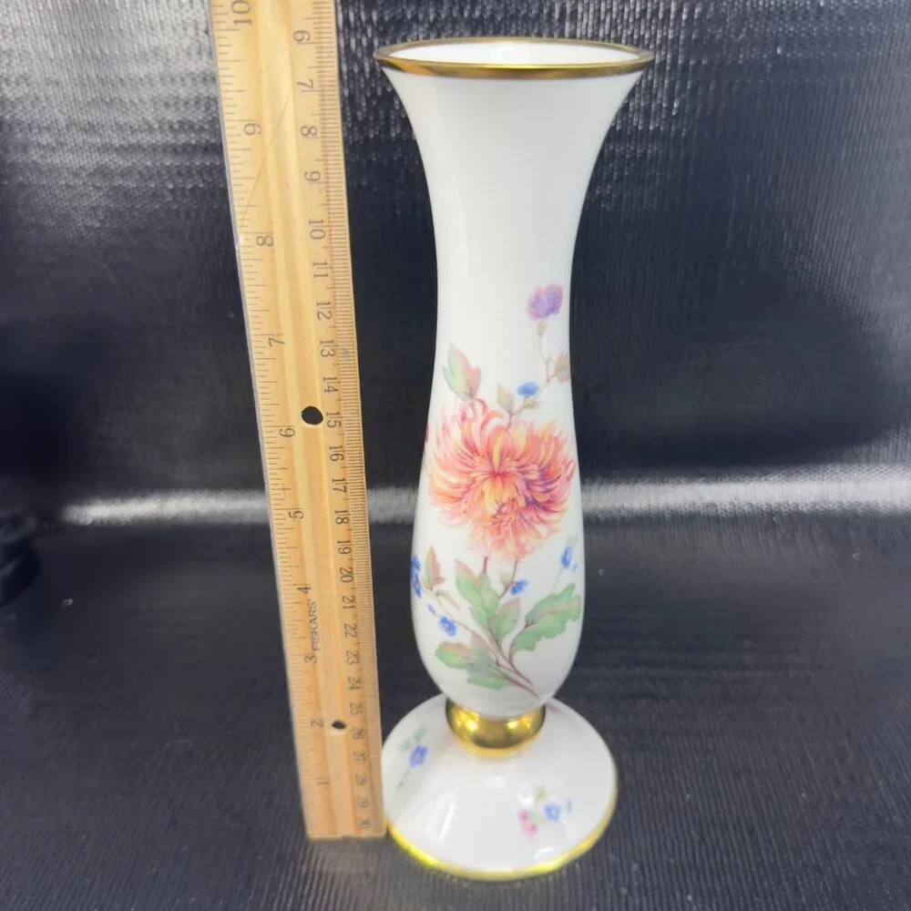 Vintage Lindner Kueps Bavaria Floral Vase Vessel Hand Painted‎ German Porcelain